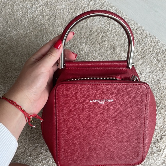 Lancaster bag - like new in really good condition - rarely used - Picture 2 of 5